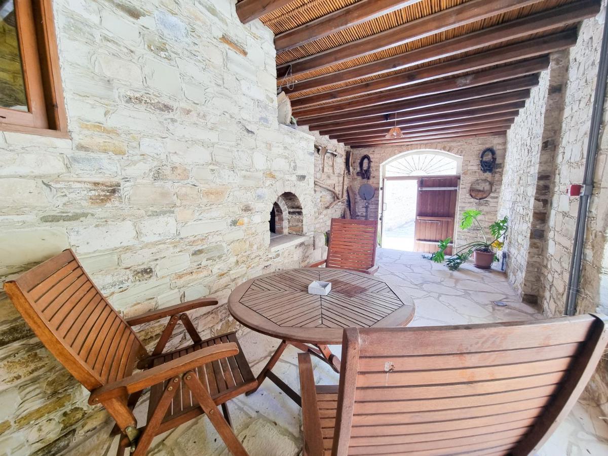 Skarinou'S Landhouse Poolside Heaven Apartment Exterior foto